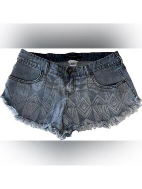 Billabong Gem Cutoff Denim Shorts Size 28 EUC